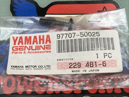 New Genuine Yamaha 97707-50025 Screw, Truss, Tap.
