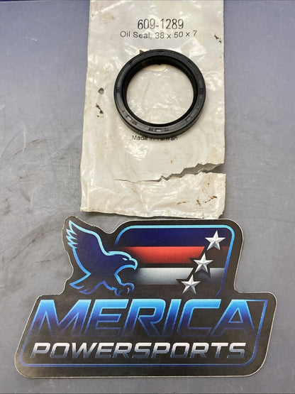 NEW GENUINE N2 609-1289 OIL SEAL 38X50X7
