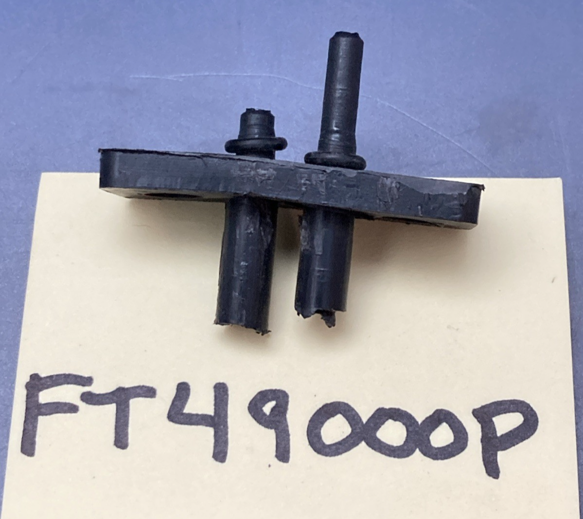 QTY 2 NEW REPLACES WIDE OPEN FT49000P FUEL FLANGE