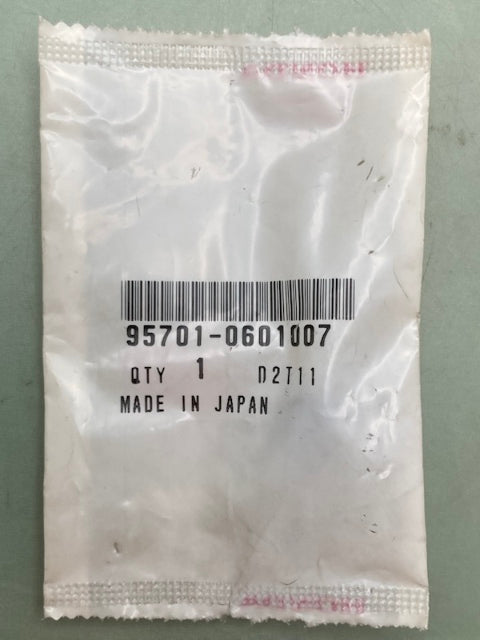 QTY 2 Honda 95701-0601007 FLANGE BOLT New Genuine