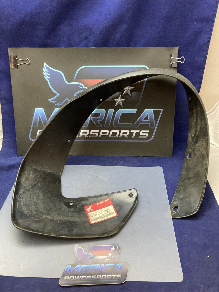 New Genuine Honda 80220-HC4-690ZA Right Rear Mud Guard