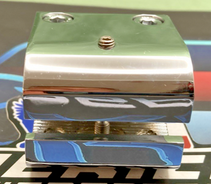 New Replaces Kuryakyn Side Mount License Plate Holder (Chrome)