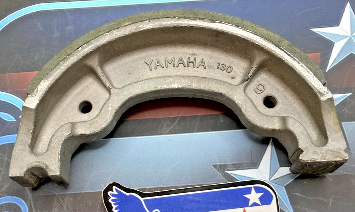 Genuine Yamaha 3LS-W2536-00 Front Brake shoe, Fits: TW200, XV250, XT350
