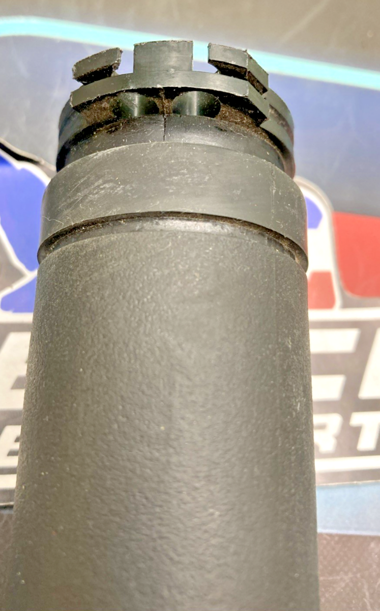Replaces V-Twin 28-0628 Handlebar Grip, Fits: Harley Davidson