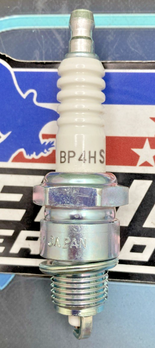 New Genuine NGK 3611 BP4HS OE Series Standard Nickel Spark Plug