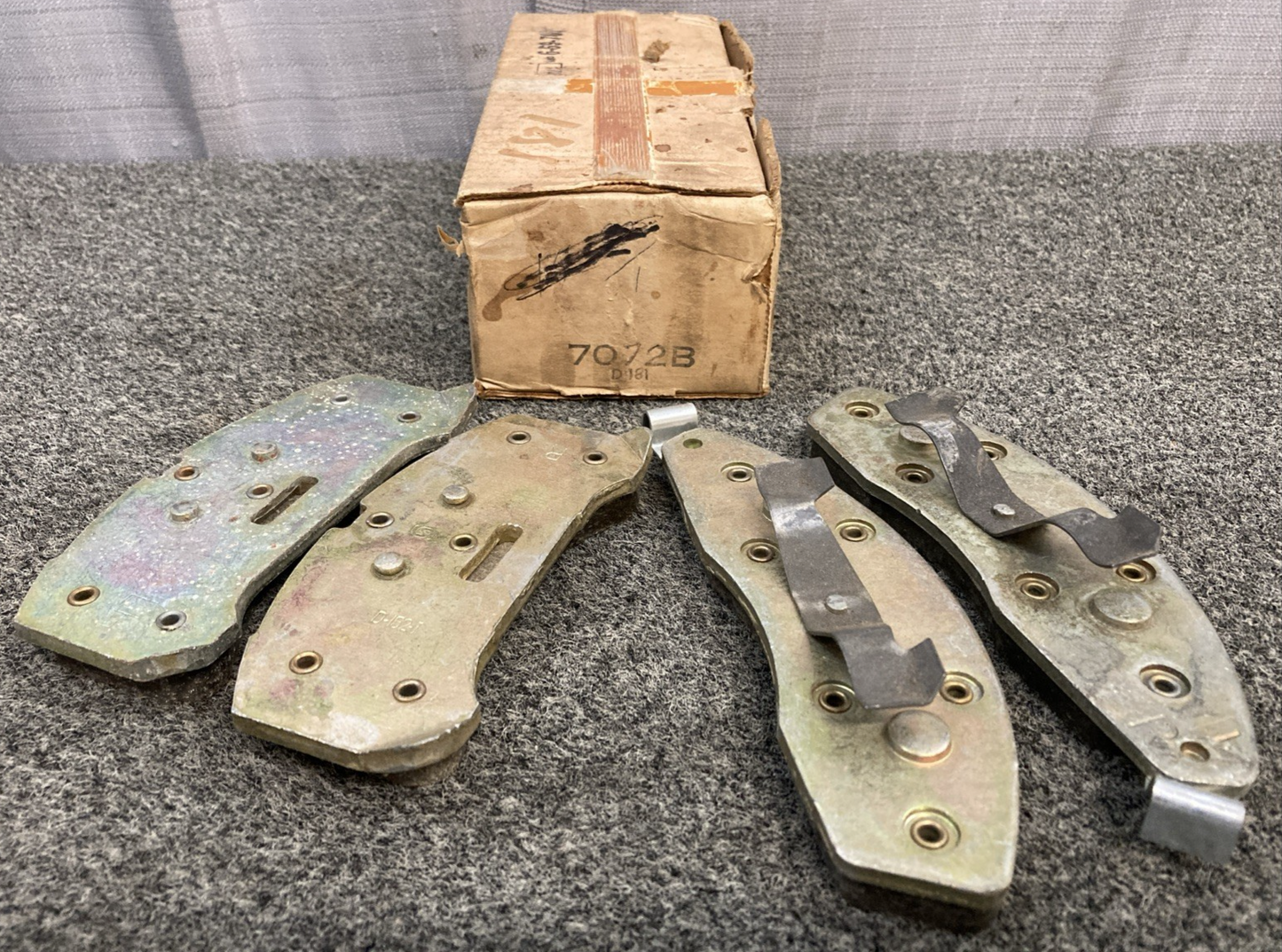 New Unbranded D-181 Brake Pad Set, 7072B
