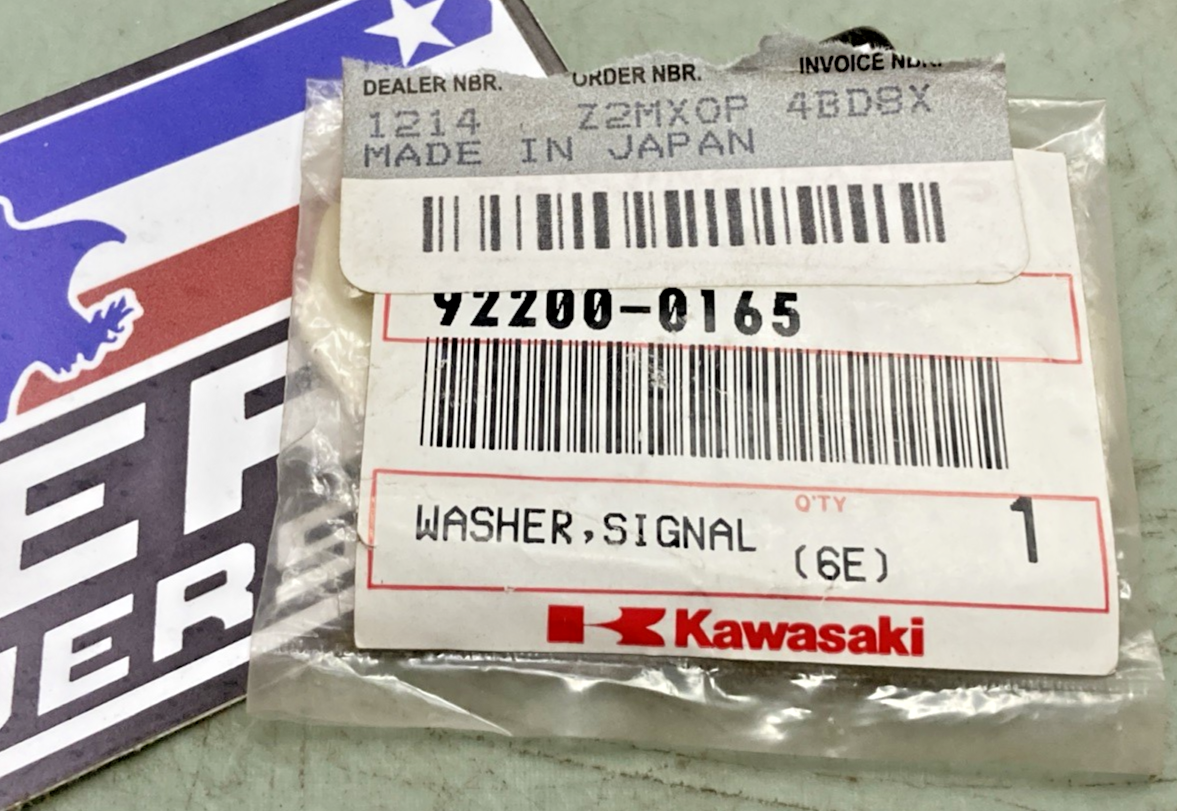Qty 2 New Genuine Kawasaki 92200-0165 Signal Washer
