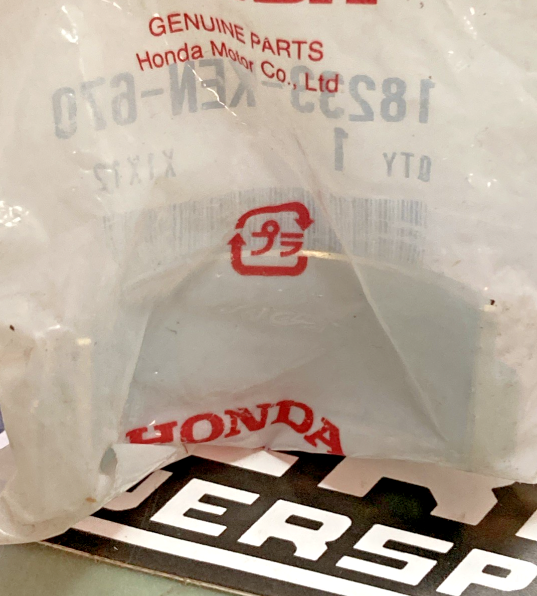 New Genuine Honda 18233-KEN-670 Exhaust Pipe Joint Collar