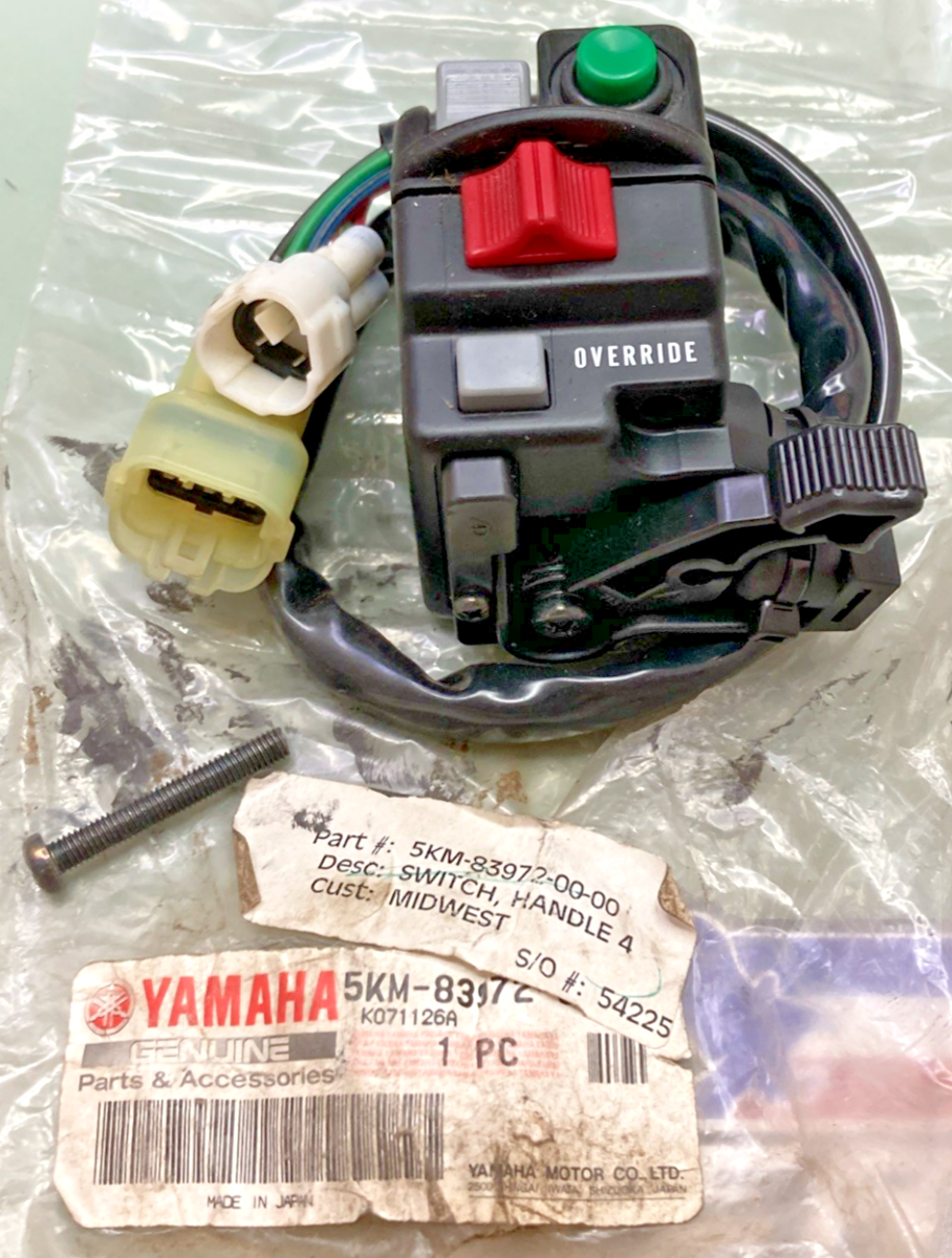 New Genuine Yamaha 5KM-83972-00 Switch, Handle