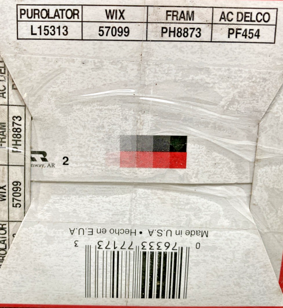 New Genuine Microgard GL15313 Oil Filter