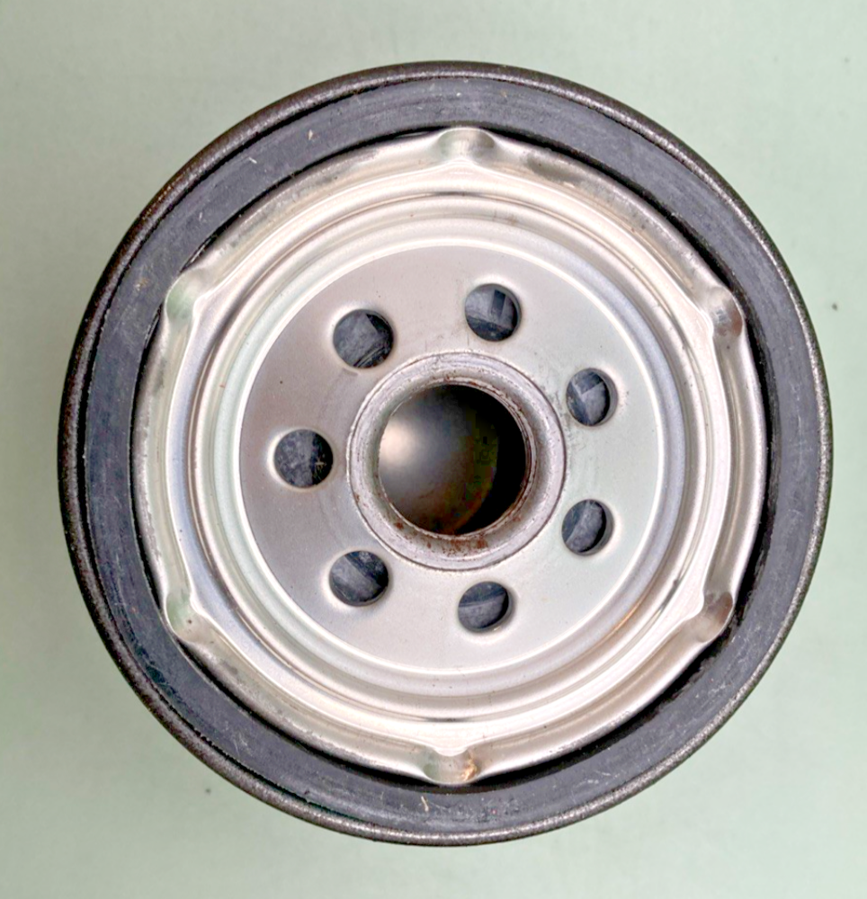 New Genuine Microgard GL15313 Oil Filter
