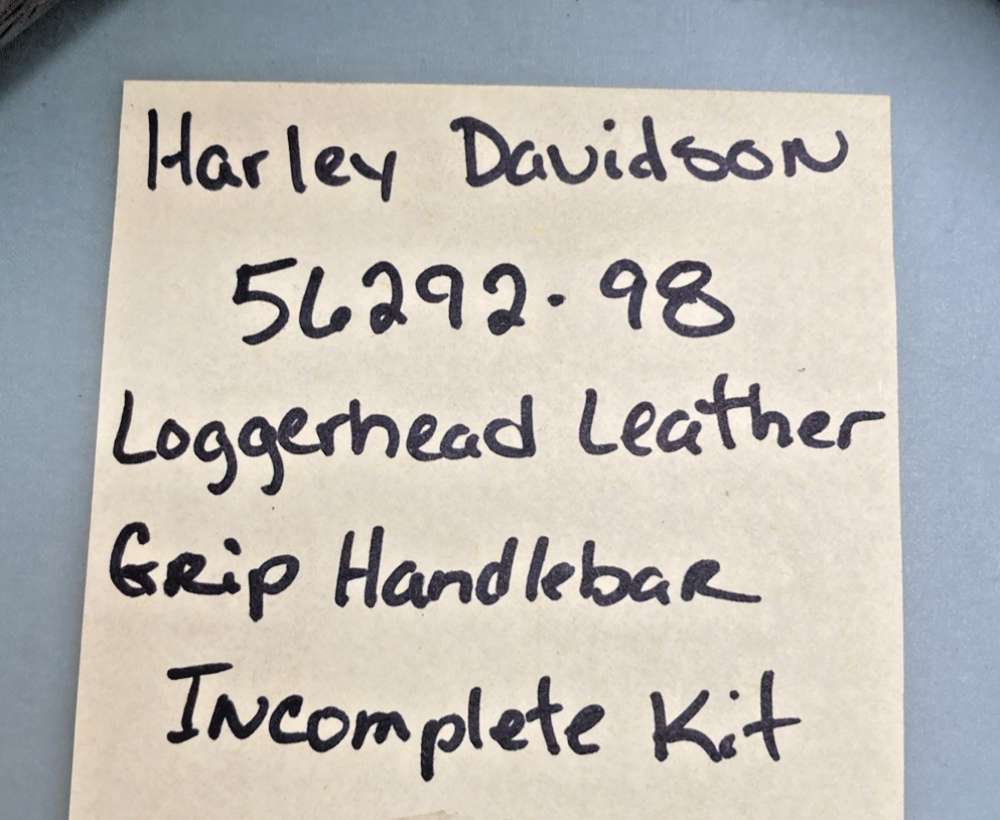 Harley Davidson 56292-98 Loggerhead Leather Grip Handlebar (RH&LT), Incomplete
