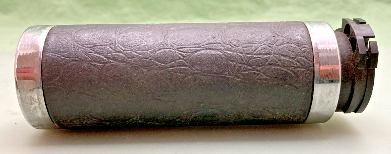 Harley Davidson 56292-98 Loggerhead Leather Grip Handlebar (RH&LT), Incomplete