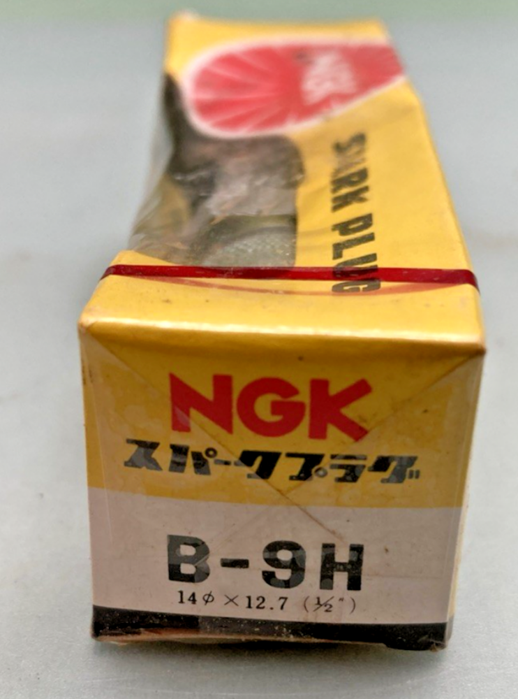 Qty 3 New Genuine NGK B-9H Spark Plug