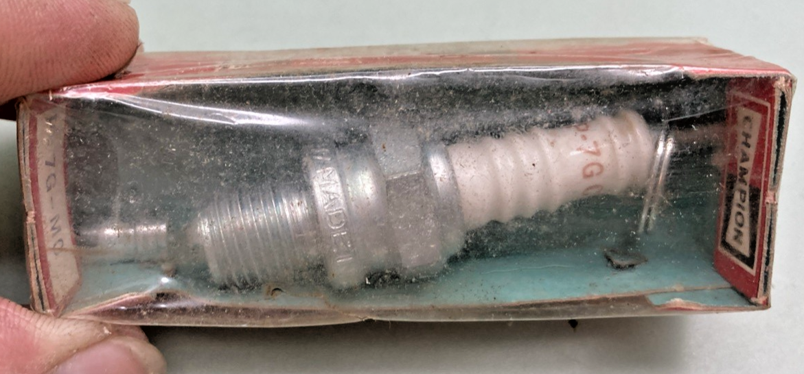 New Genuine Champion P-7G-MC Spark Plug