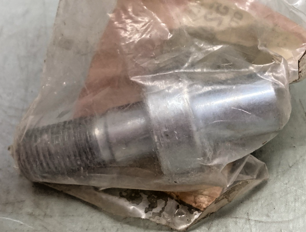 New Genuine Honda 52452-MCH-000 Bolt, Rr