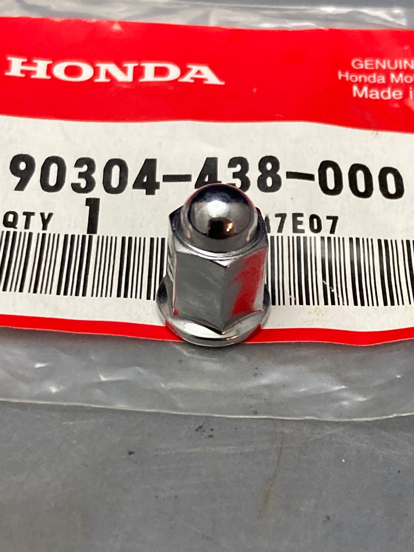 New Genuine Honda 90304-438-000 Nut, Cap (6MM)