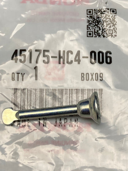 Qty 2 New Genuine Honda 45175-HC4-006 Pin, Tension