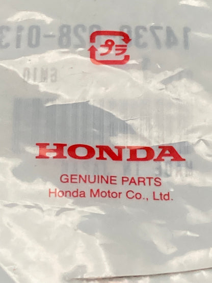 New Genuine Honda 14730-028-013 Seal, Valve, Stem
