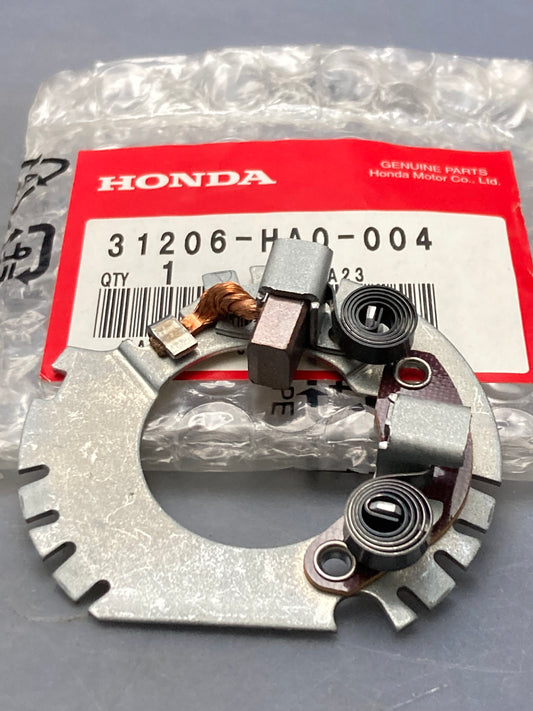 New Genuine Honda 31206-HA0-004 Brush Holder Plate