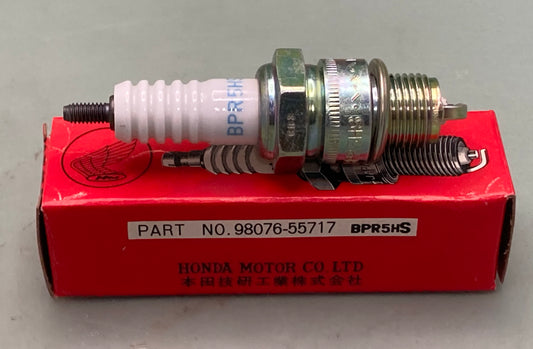 New Genuine Honda 98076-55747 Spark Plug BPR5HS