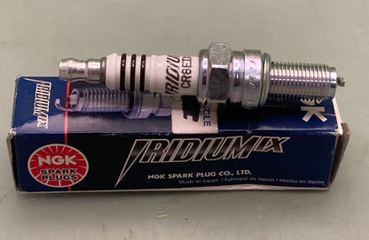 New Genuine NGK 4218 Iridium IX Spark Plug CR8EIX