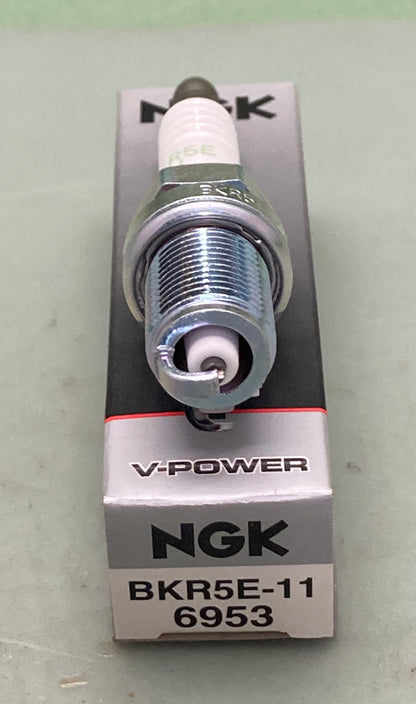 Qty 2 NGK 6953 V-Power Spark Plug BKR5E-11 New Genuine