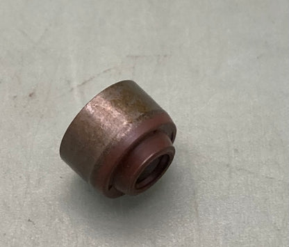 New Genuine Kawasaki 92049-1218 Seal-Oil, VSB58.558