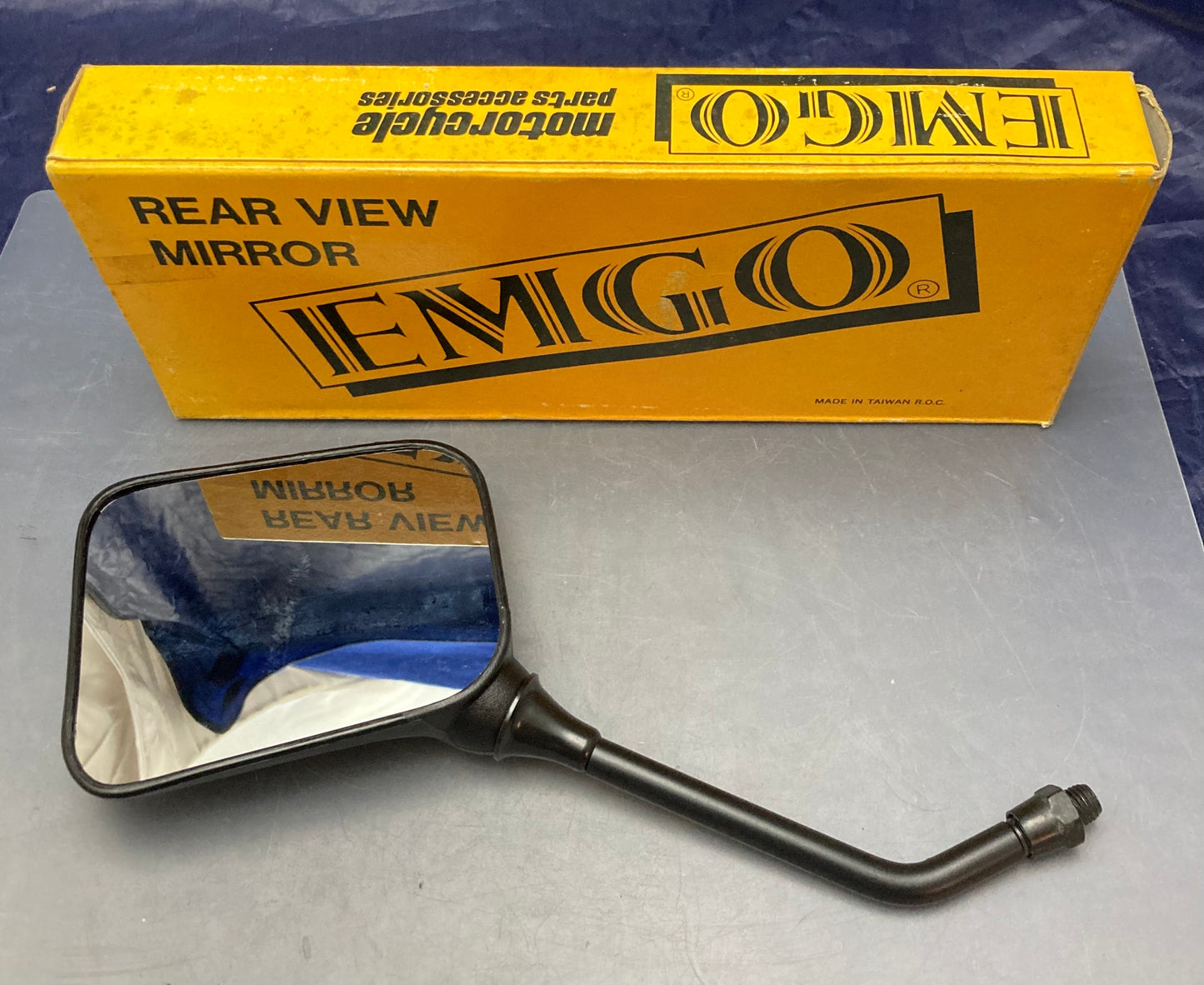 New Genuine Emgo 20-46208 Universal Rear View Mirror