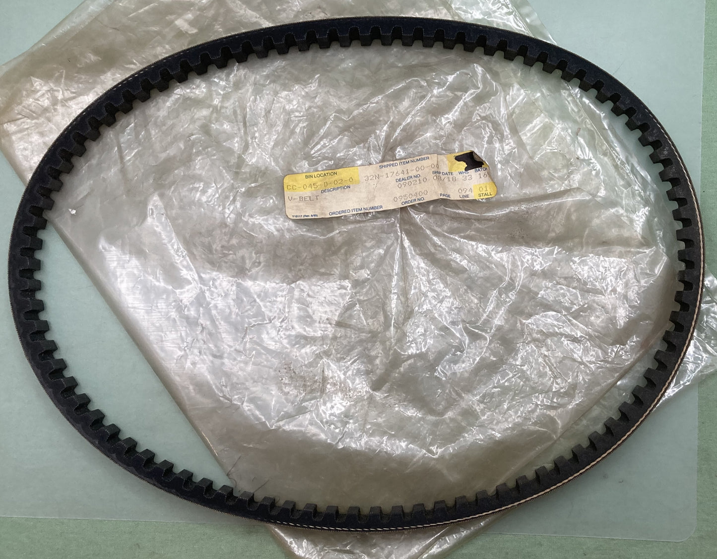 New Genuine Yamaha 32N-17641-00 V-Belt