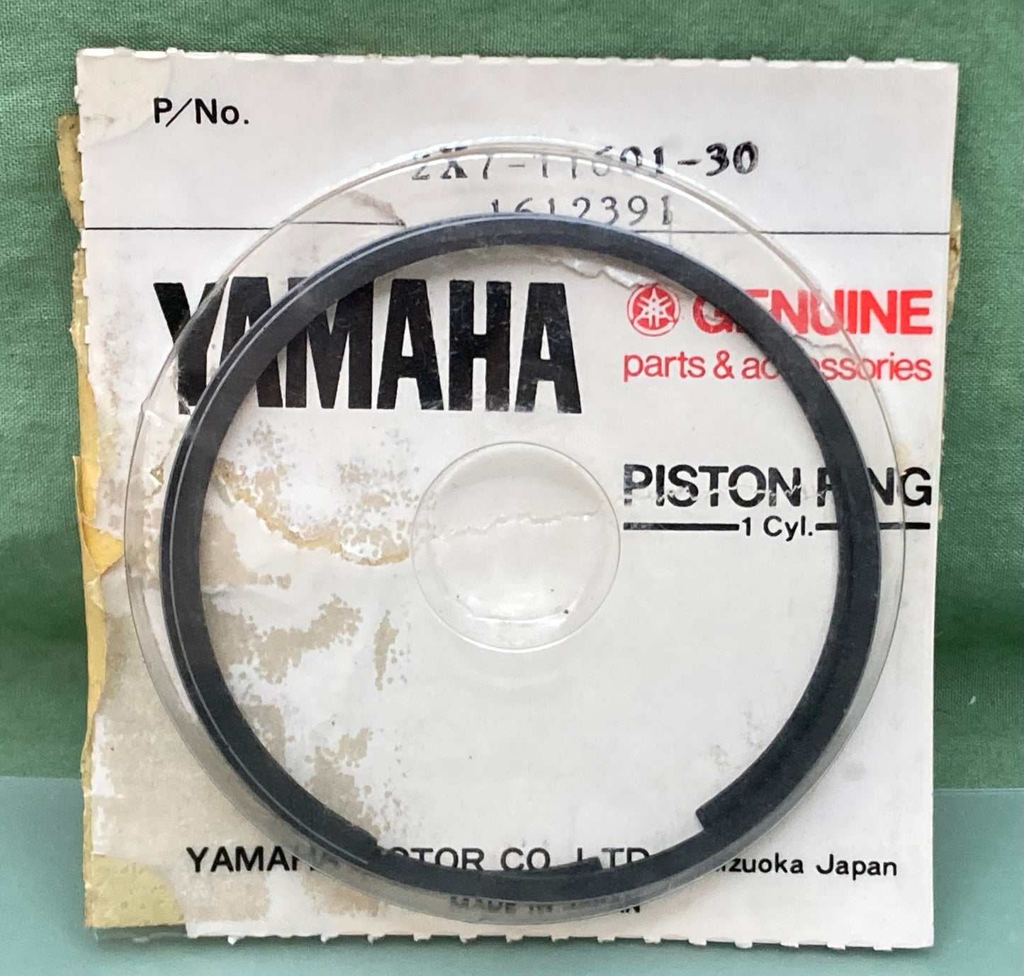 New Genuine Yamaha 2X7-11601-30 Piston Ring set 3Rd