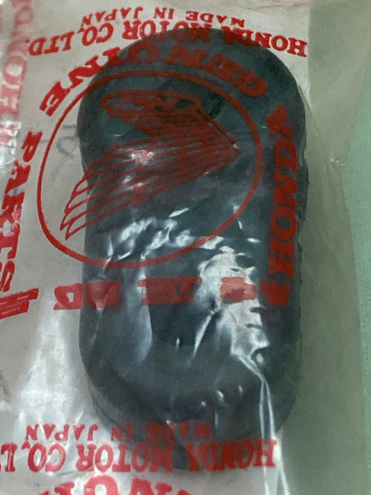 New Genuine Honda 33715-964-000 RUBBER, TAILLIGHT MOUNTING