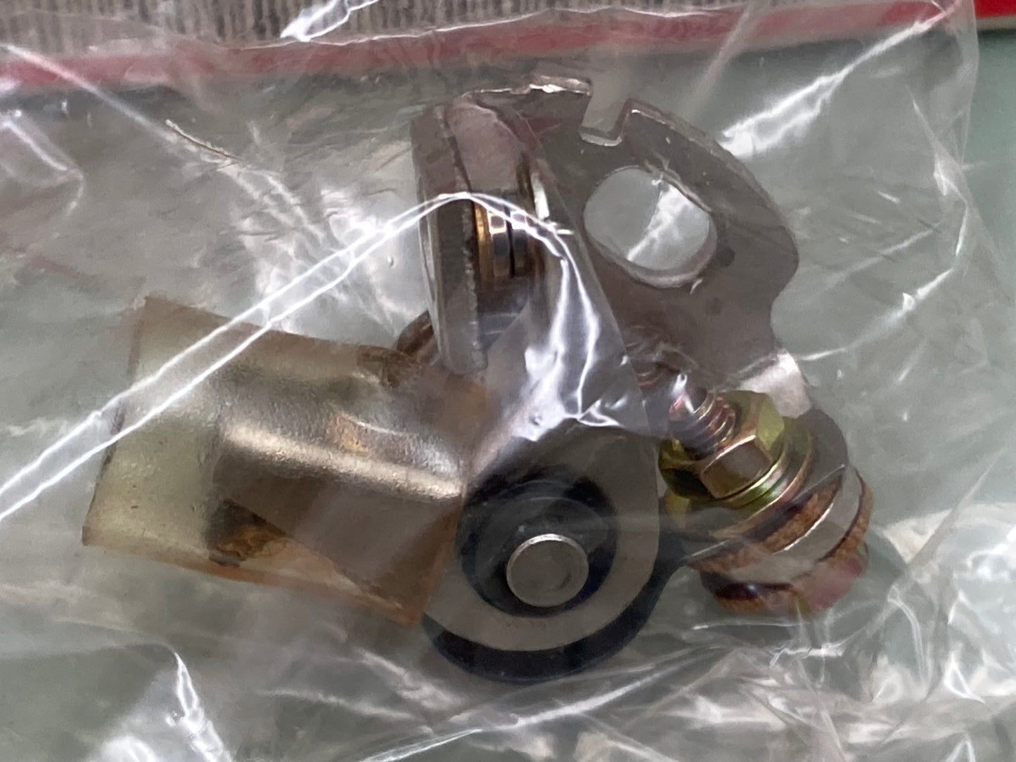 New Genuine Honda 30202-063-004 Points