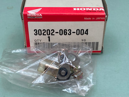 New Genuine Honda 30202-063-004 Points