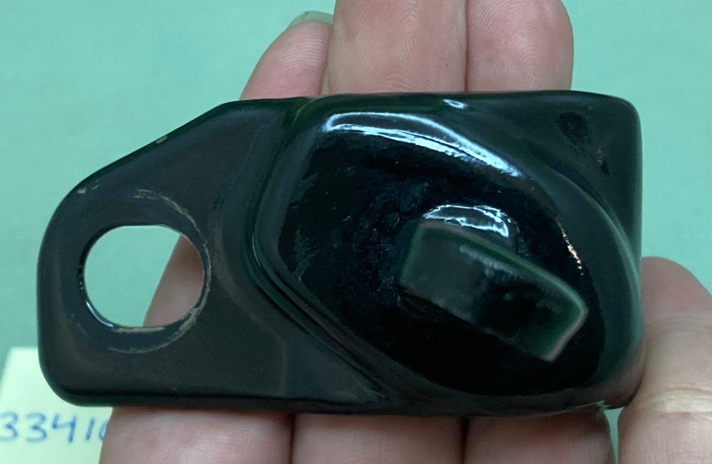 Honda 33410-425-000 Front Right Turn Signal Stay