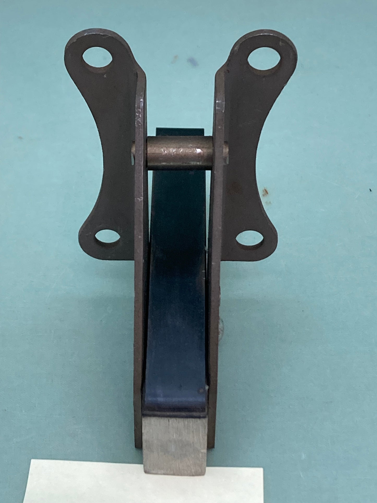 New Replaces Yamaha 256-12241-01-00 Guide, Stopper, 2