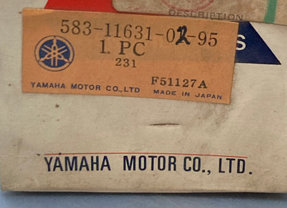 New Genuine Yamaha 583-11631-01-95 Piston STD