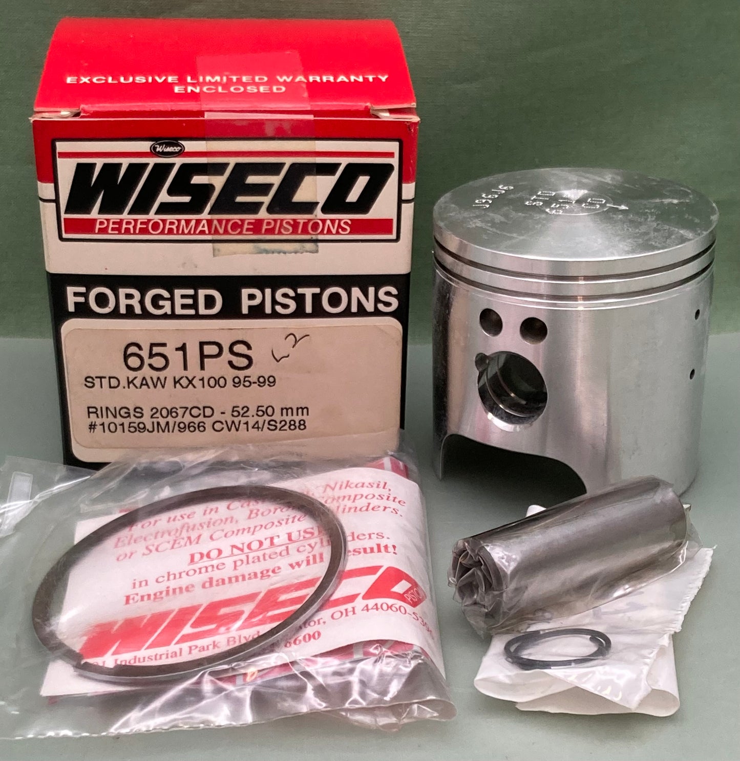 New Genuine Wiseco 651PS Forged Piston Kit