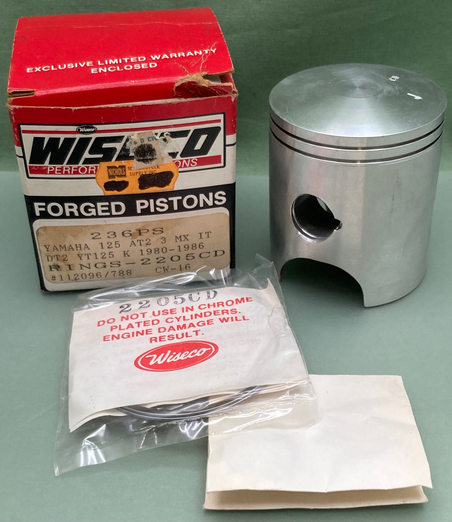 New Genuine Wiseco 236PS Forged Piston Kit