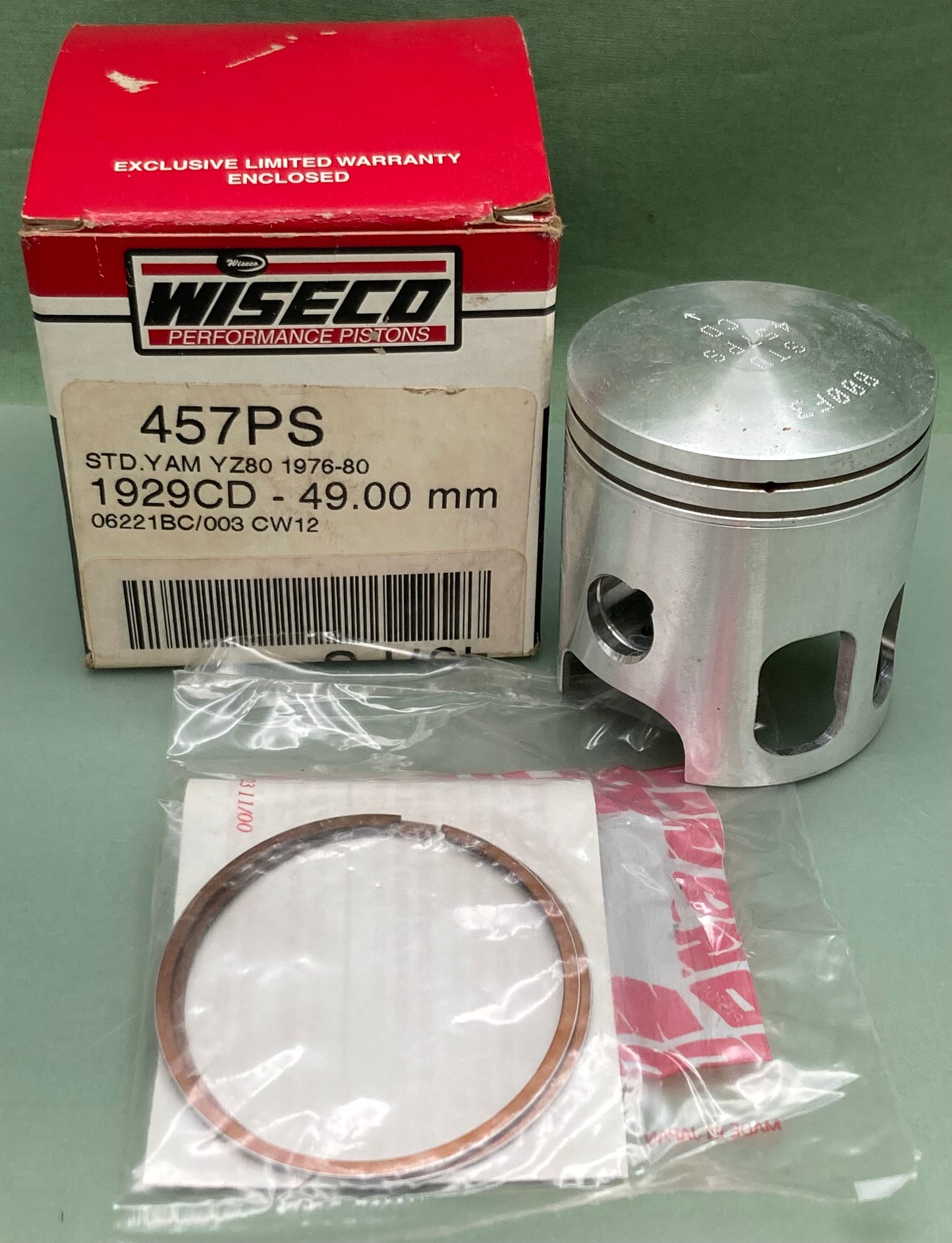 New Genuine Wiseco 457PS Forged Piston Kit