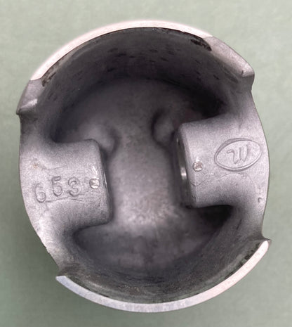 New Genuine Wiseco 653PS Forged Piston Kit