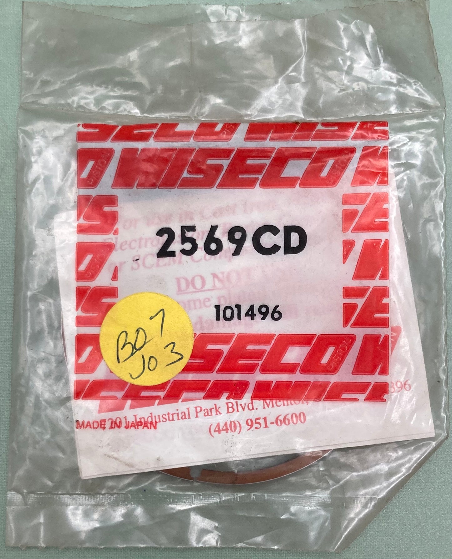 New Genuine Wiseco 2569CD Piston Ring Set