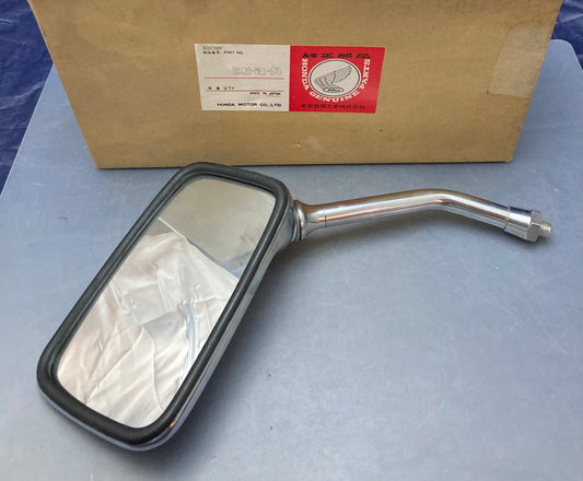 New Genuine Honda 88120-ME1-670 Left Side Rear View Mirror