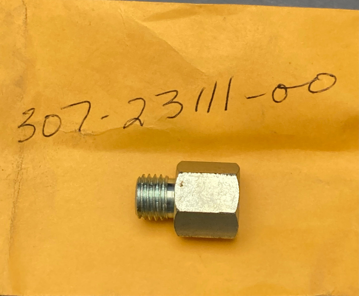 New Replaces Yamaha  307-23111-00 Bolt, Cap