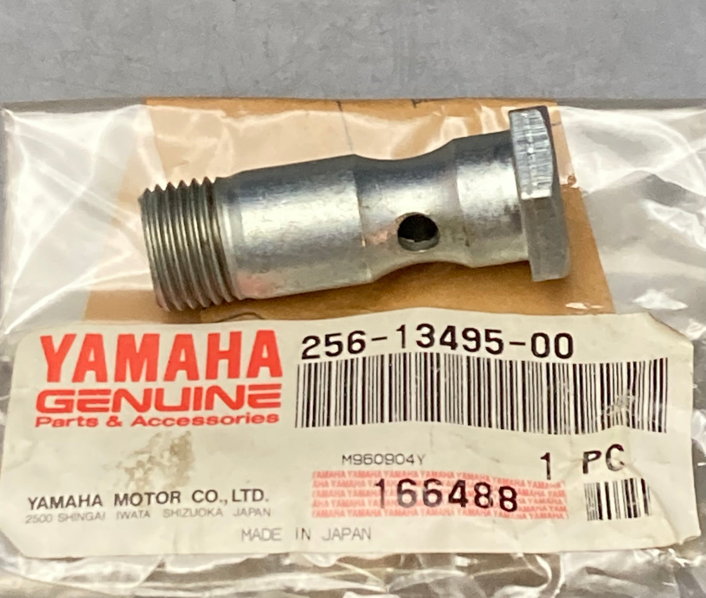 New Genuine Yamaha 256-13495-00 Screw