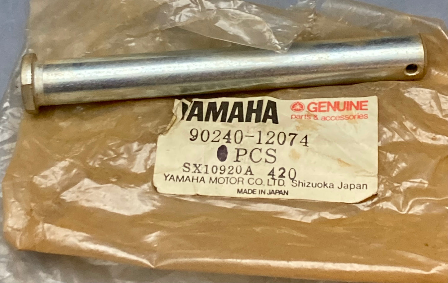 New Genuine Yamaha 90240-12074 Pin, Clevis