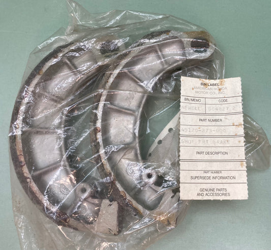 New Genuine Honda 45120-273-000 Shoe, Brake, Frt, Set