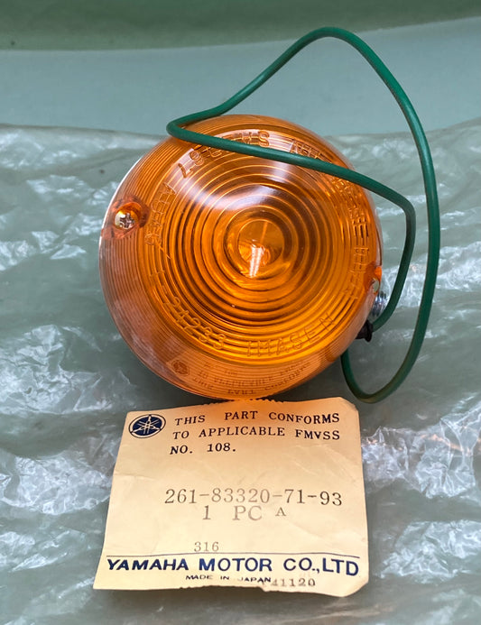 New Genuine Yamaha 261-83320-71-93 Rear Flasher Light Amber