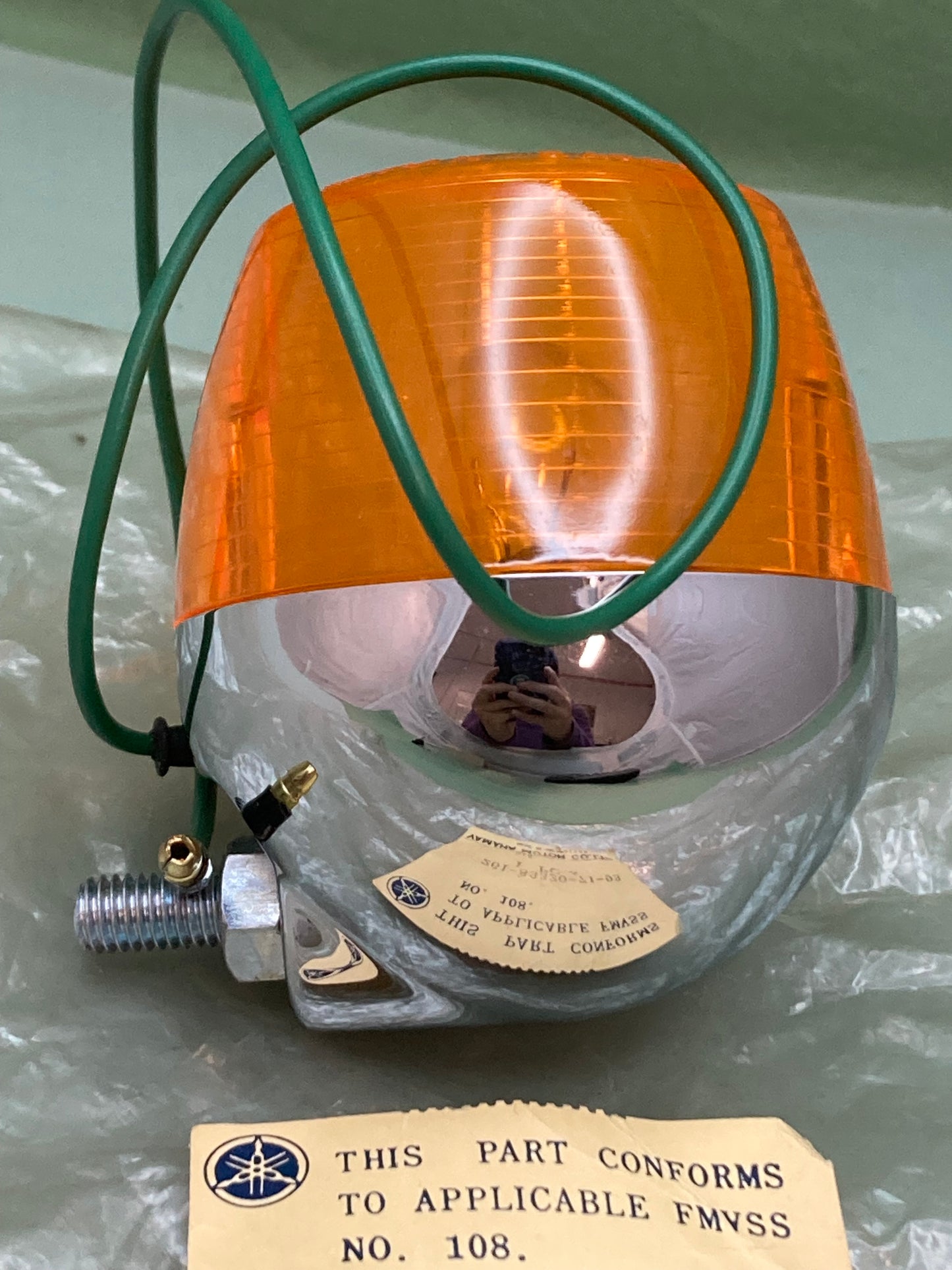 New Genuine Yamaha 261-83320-71-93 Rear Flasher Light Amber