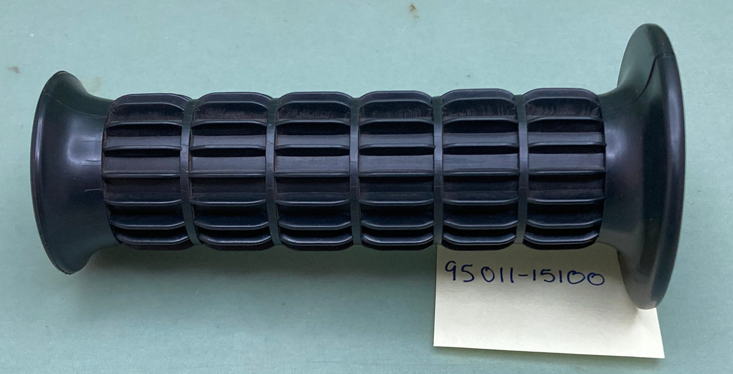 New Replaces Honda 95011-15100 GRIP, R. HANDLE